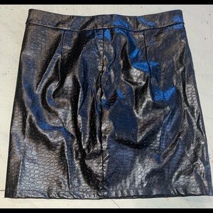 Faux leather mini skirt